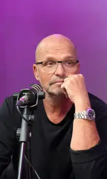 Přehrát Ano, šéfe! Podcast – 7. díl